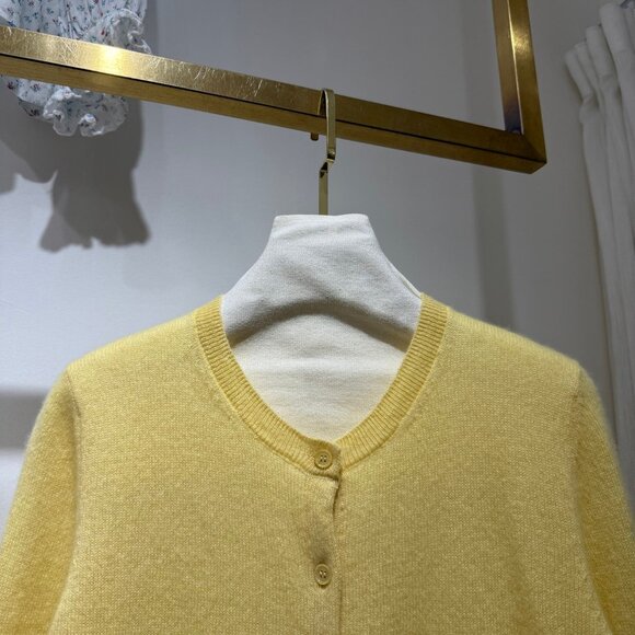 Freya Cardigan - Picture 7 of 11